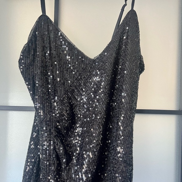 Black sequin fringe dress size Small - Picture 3 of 6